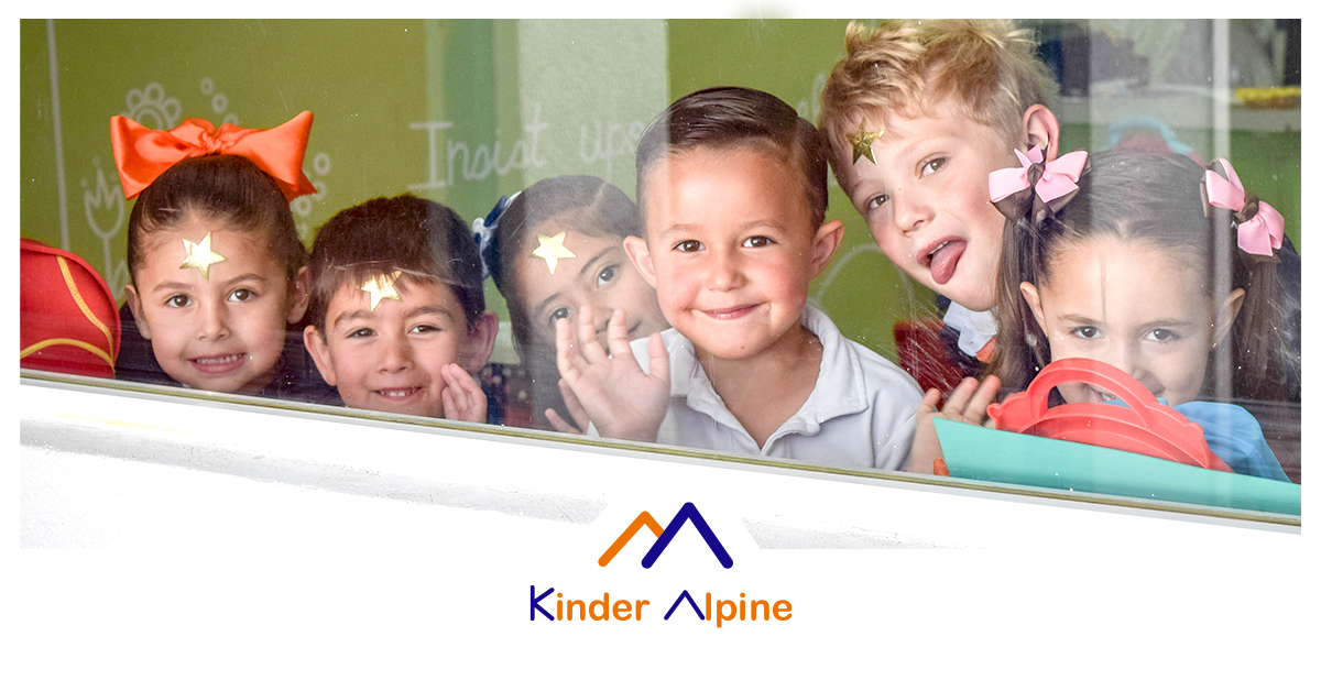 ALPINE_blog_abril_Por qué en el Kinder Alpine enseñamos religión a nuestros alumnos-1.png